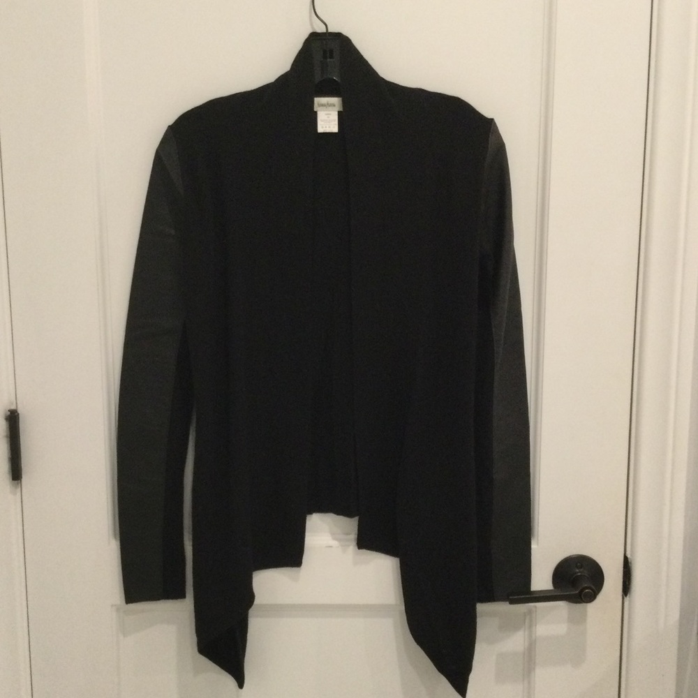 Neiman  Marcus light sweater leather sleeve jacket
